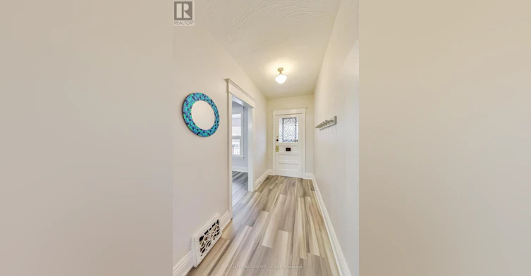16 Huntley Street, Hamilton, ON, L8L 5X7 - 7