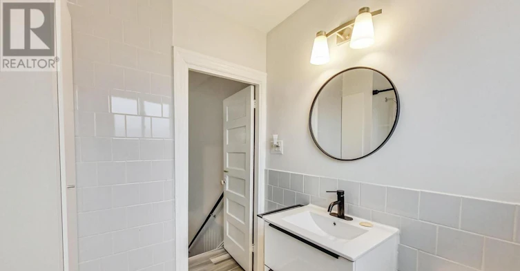 16 Huntley Street, Hamilton, ON, L8L 5X7 - 27
