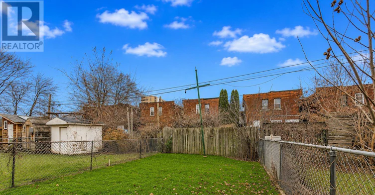 16 Huntley Street, Hamilton, ON, L8L 5X7 - 37