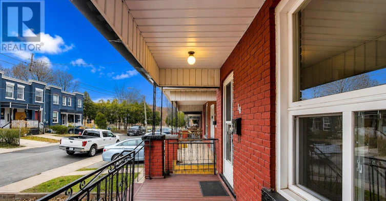 16 Huntley Street, Hamilton, ON, L8L 5X7 - 5