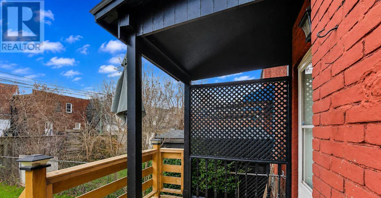 16 Huntley Street, Hamilton, ON, L8L 5X7 - 33