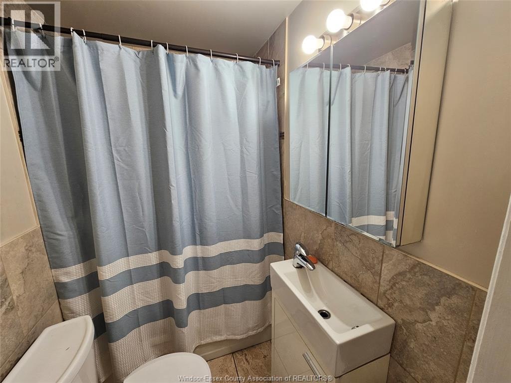 1143 Langlois, Windsor, ON, N9A 2H4 - 4