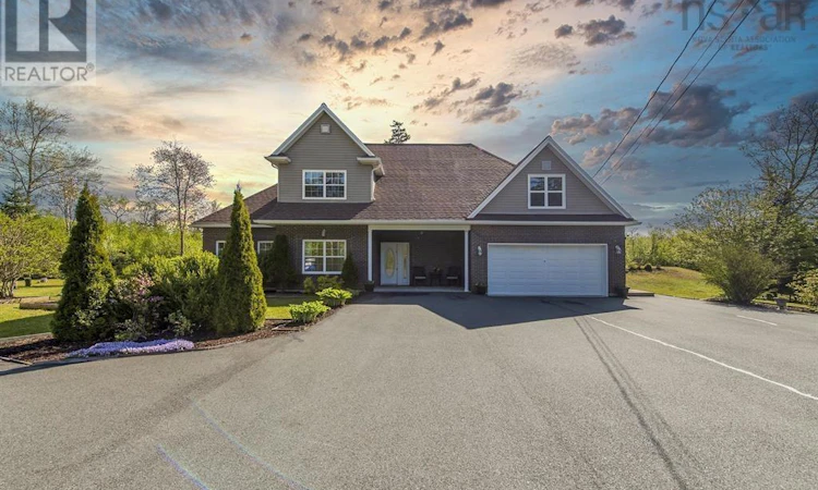 31 Grebe Avenue
