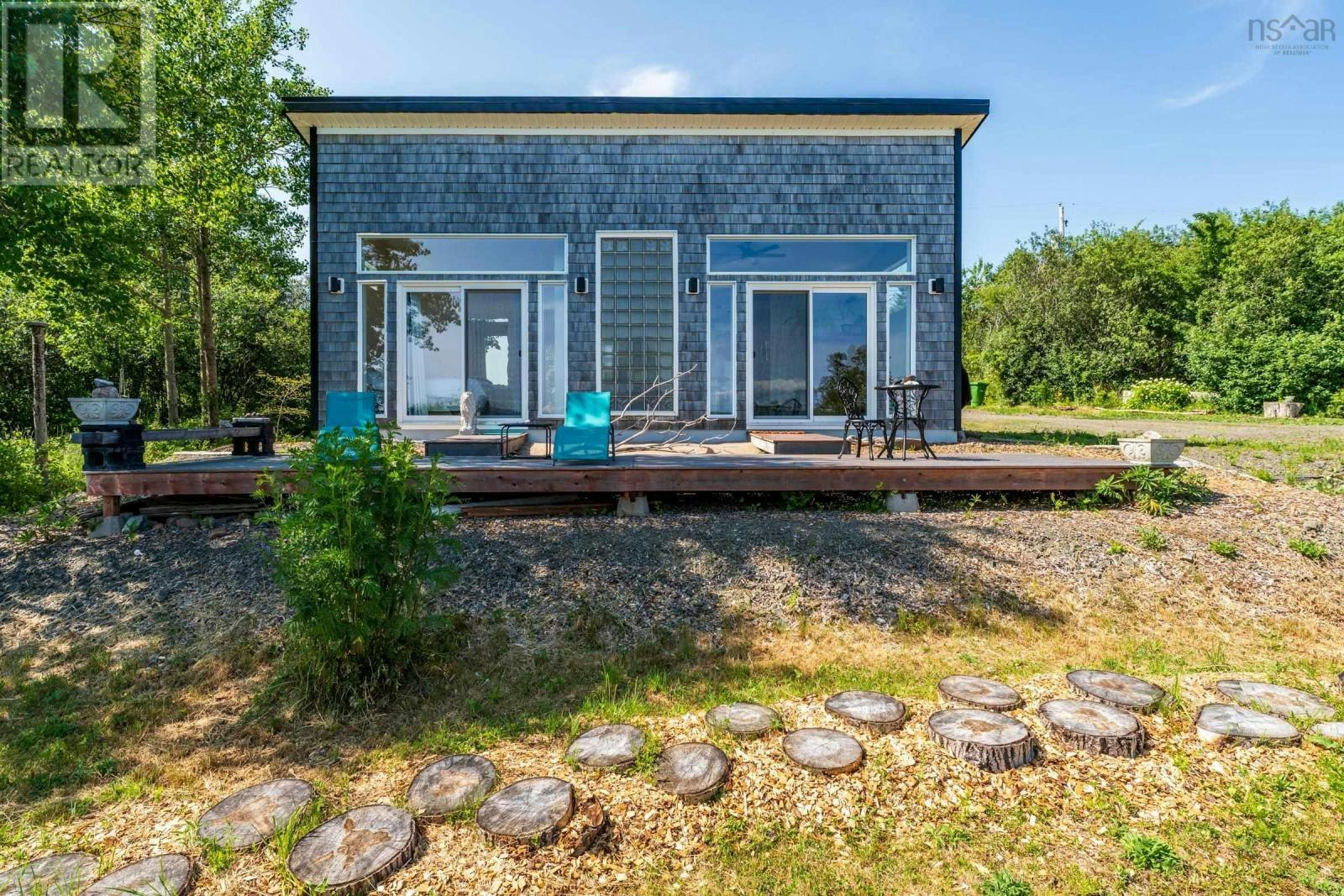 27 Thomas Road, Digby, NS, B0V 1A0