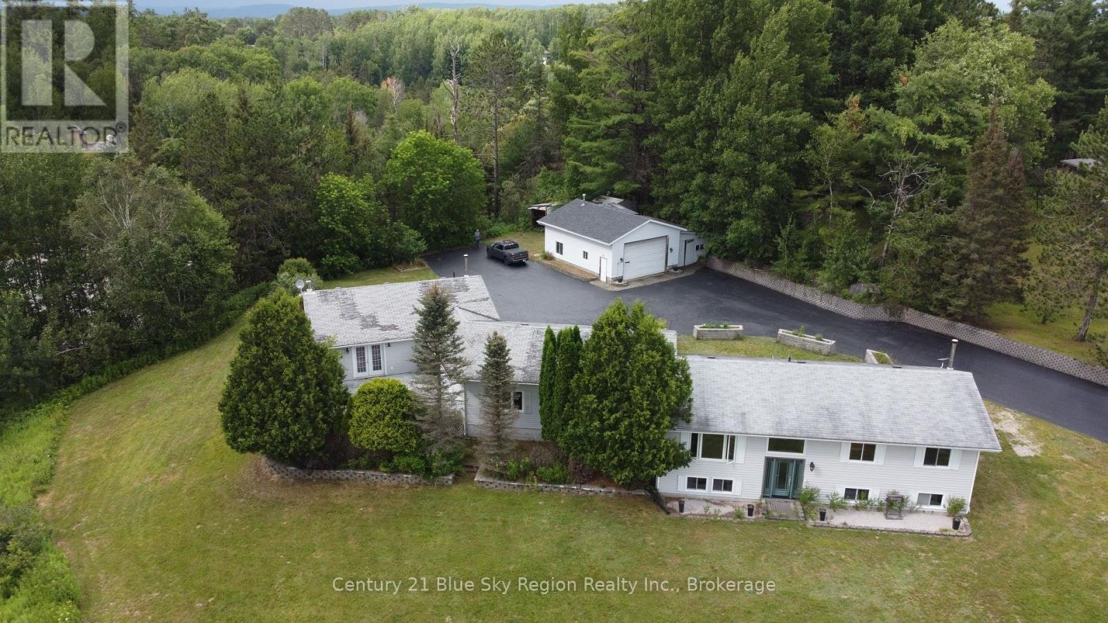 25 Meadow Drive, East Ferris, ON, P0H 1K0