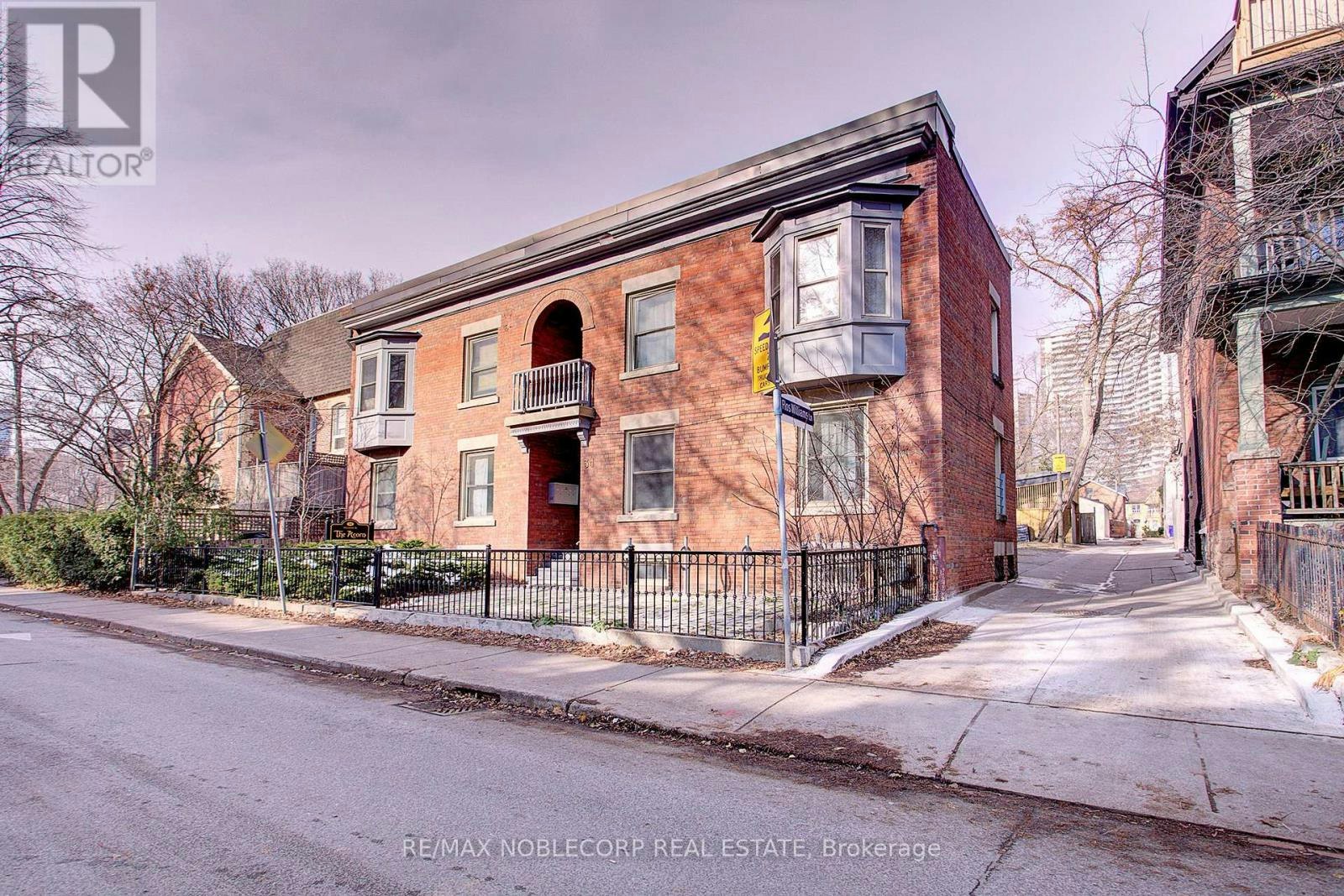 34 Winchester Street, Toronto, ON, M4X 1A7