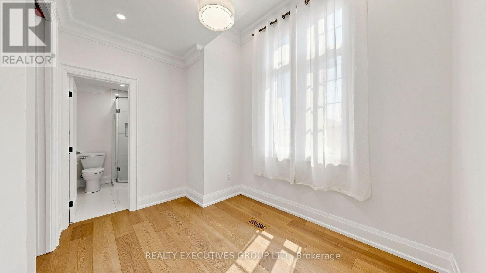 8 Limelight Street, Richmond Hill, ON, L3E 0P9 - 42