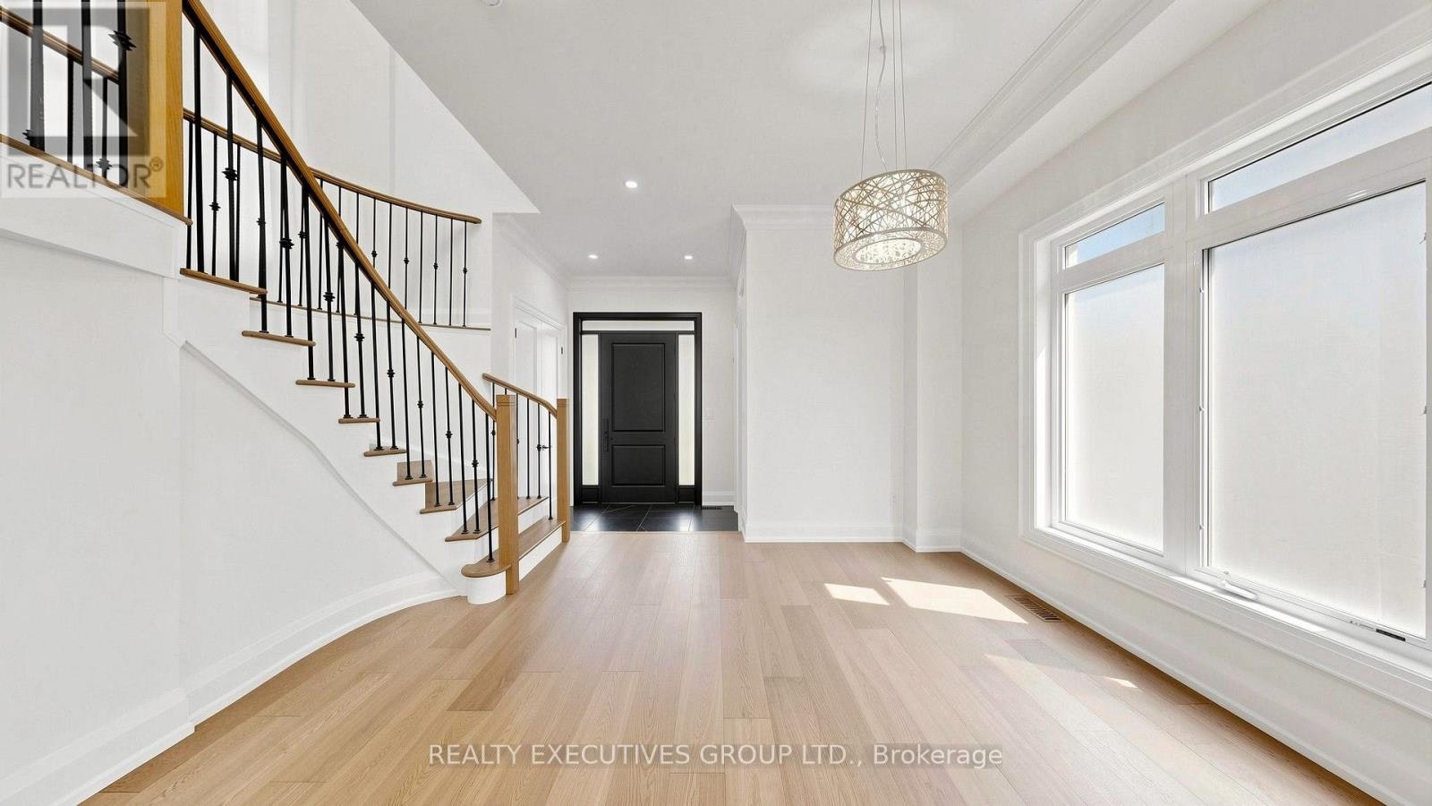 8 Limelight Street, Richmond Hill, ON, L3E 0P9 - 6