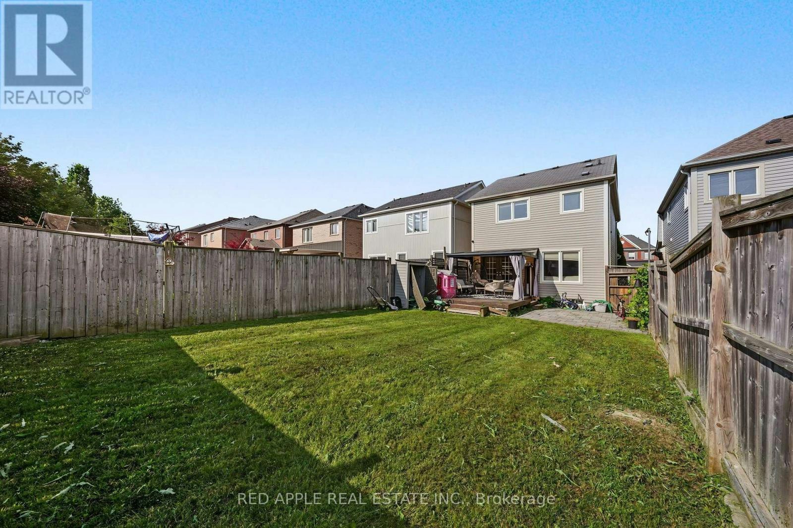 17 Booth Street, Bradford West Gwillimbury, ON, L3Z 0A4 - 38