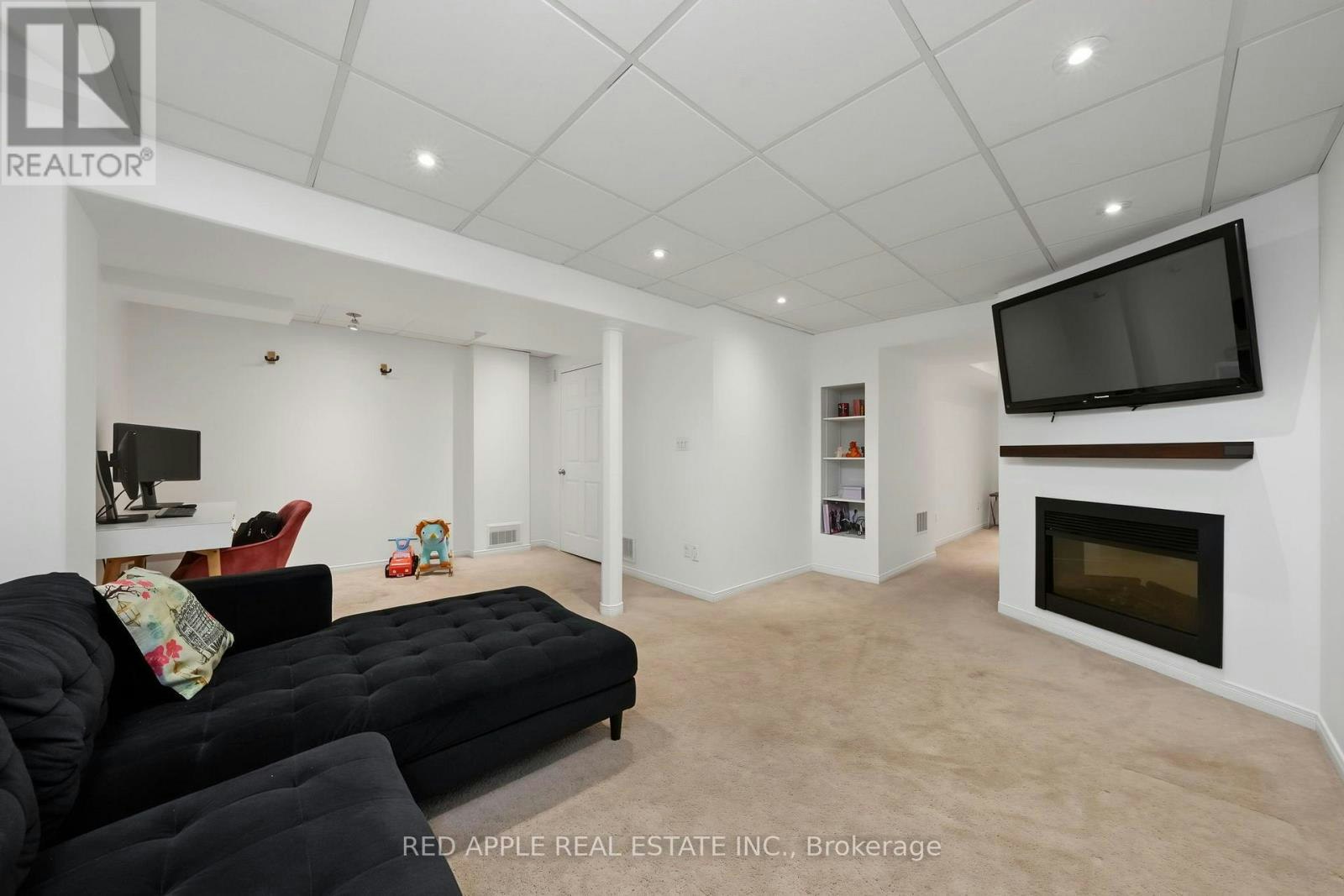 17 Booth Street, Bradford West Gwillimbury, ON, L3Z 0A4 - 33