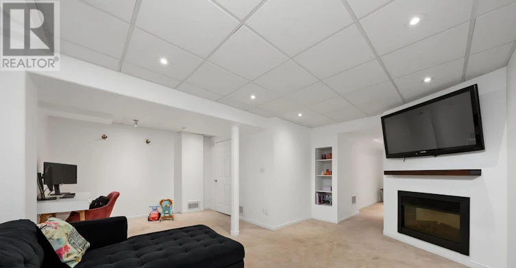 17 Booth Street, Bradford West Gwillimbury, ON, L3Z 0A4 - 33