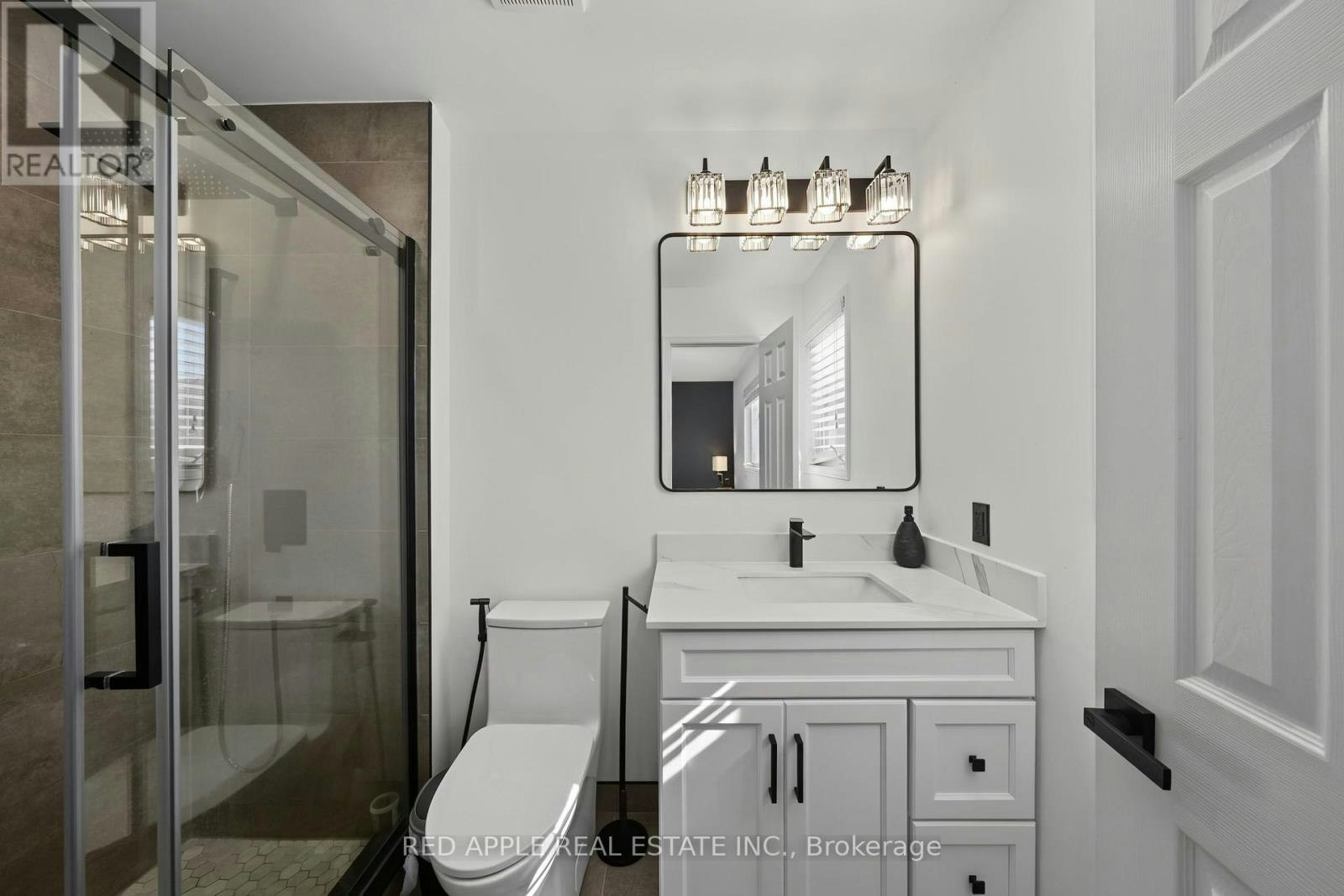 17 Booth Street, Bradford West Gwillimbury, ON, L3Z 0A4 - 23