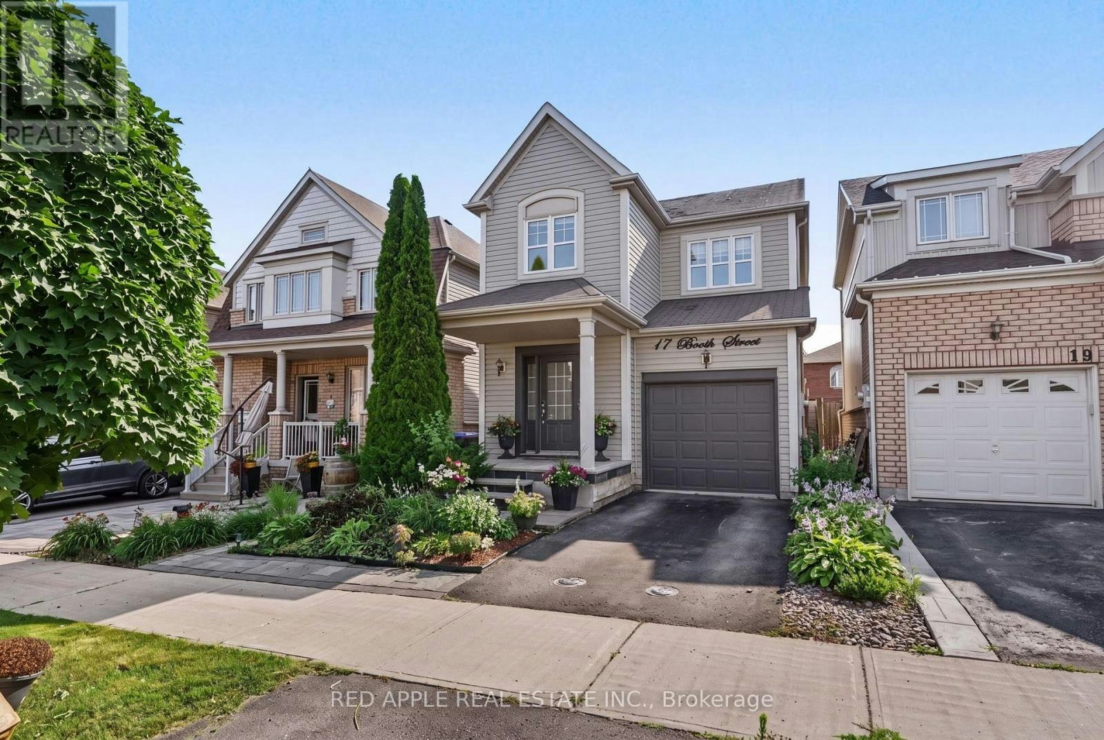 17 Booth Street, Bradford West Gwillimbury, ON, L3Z 0A4 - 2