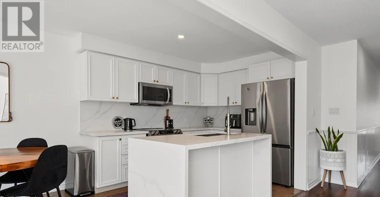 17 Booth Street, Bradford West Gwillimbury, ON, L3Z 0A4 - 14