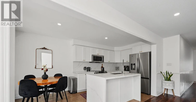 17 Booth Street, Bradford West Gwillimbury, ON, L3Z 0A4 - 13