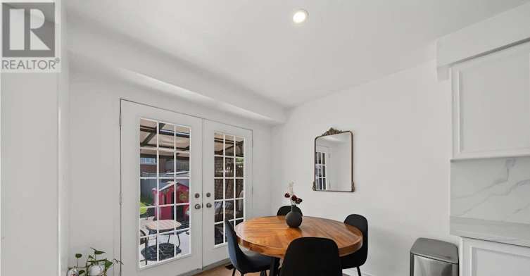 17 Booth Street, Bradford West Gwillimbury, ON, L3Z 0A4 - 17