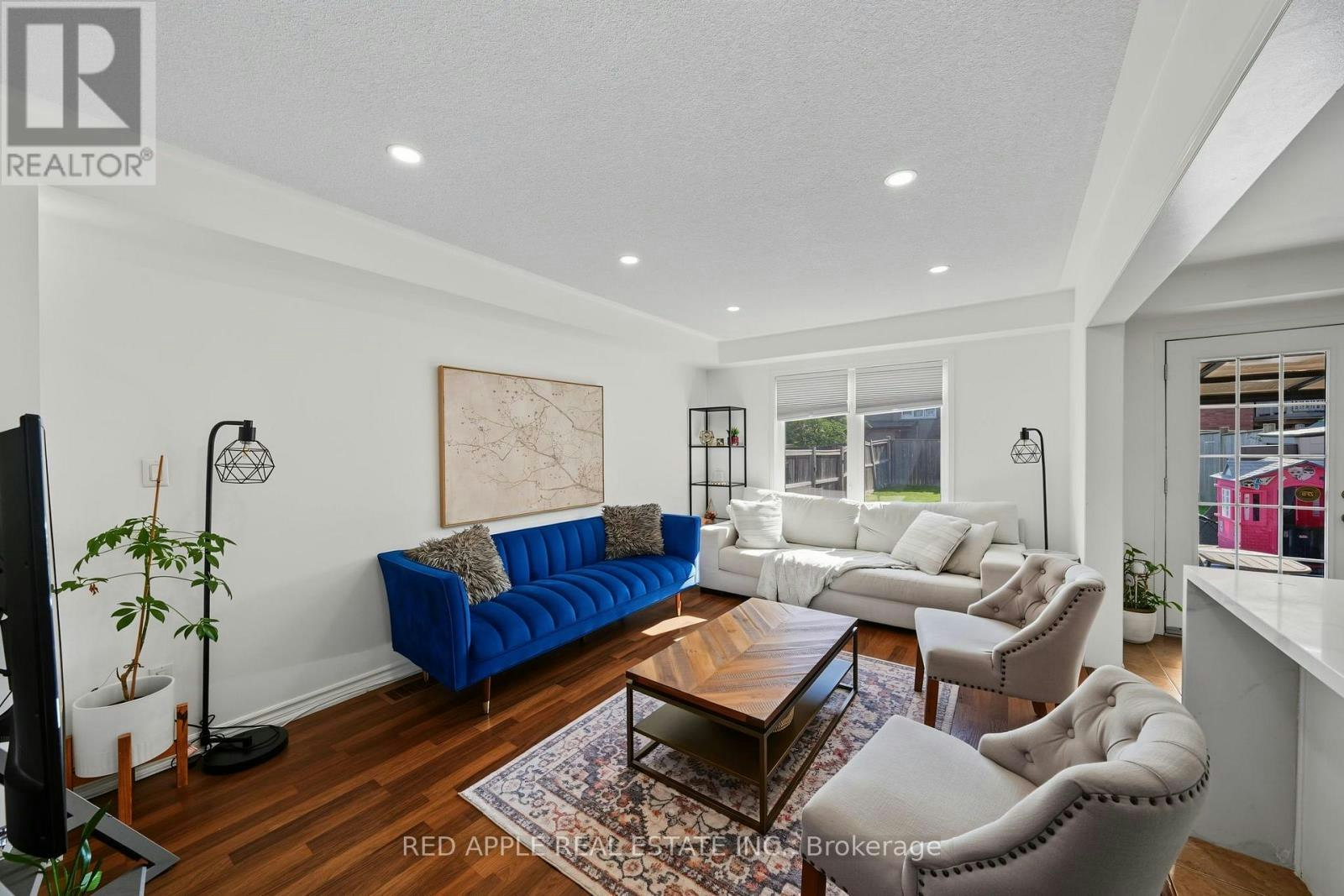 17 Booth Street, Bradford West Gwillimbury, ON, L3Z 0A4 - 18