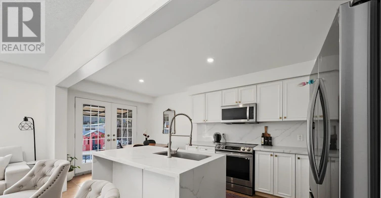 17 Booth Street, Bradford West Gwillimbury, ON, L3Z 0A4 - 11