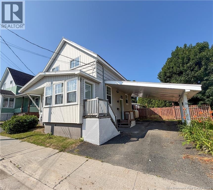 23 Sugarloaf Street, Campbellton, NB, E3N 3B2