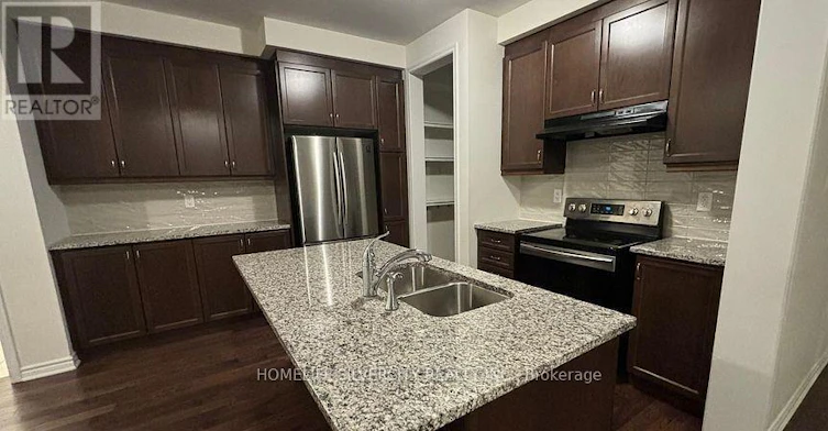 39 Boothill Drive, Brampton, ON, L7A 5E4 - 4