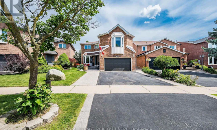 3211 Dovetail Mews