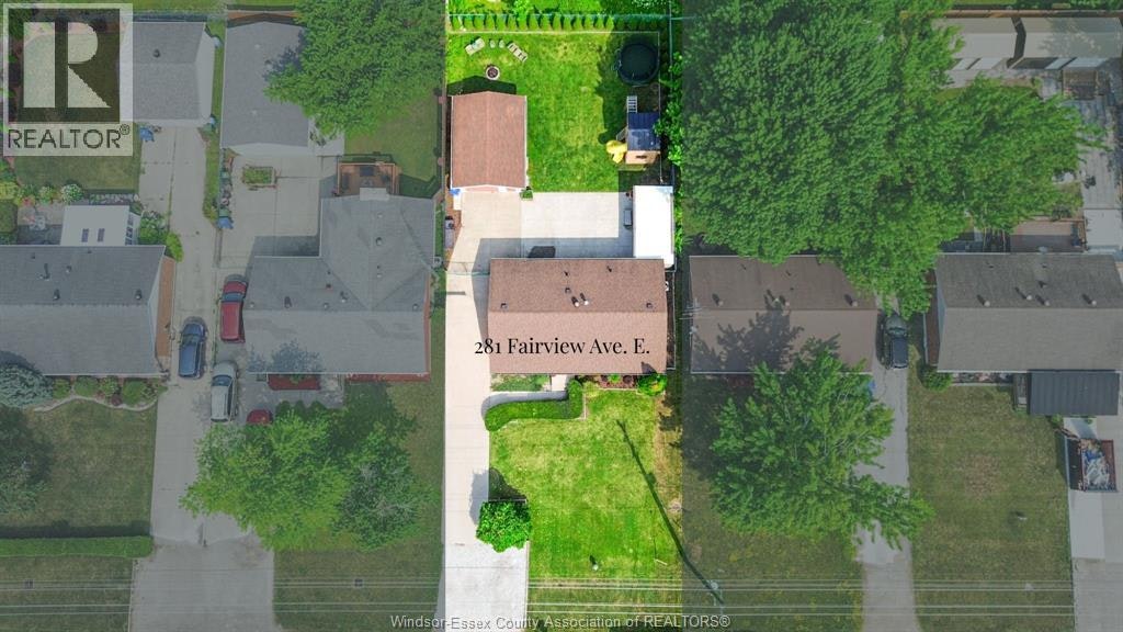 281 Fairview East, Essex, ON, N8M 2R4