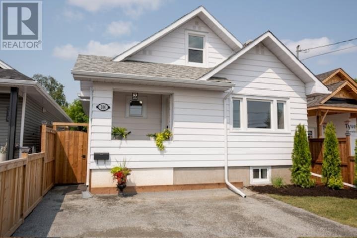 314 Surrey Street, Thunder Bay, ON, P7A 1J9