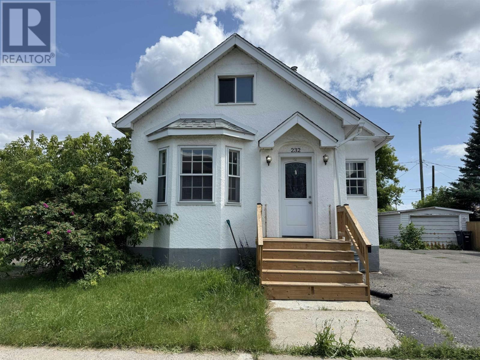 232 Mckellar Street S, Thunder Bay, ON, P7E 1H7