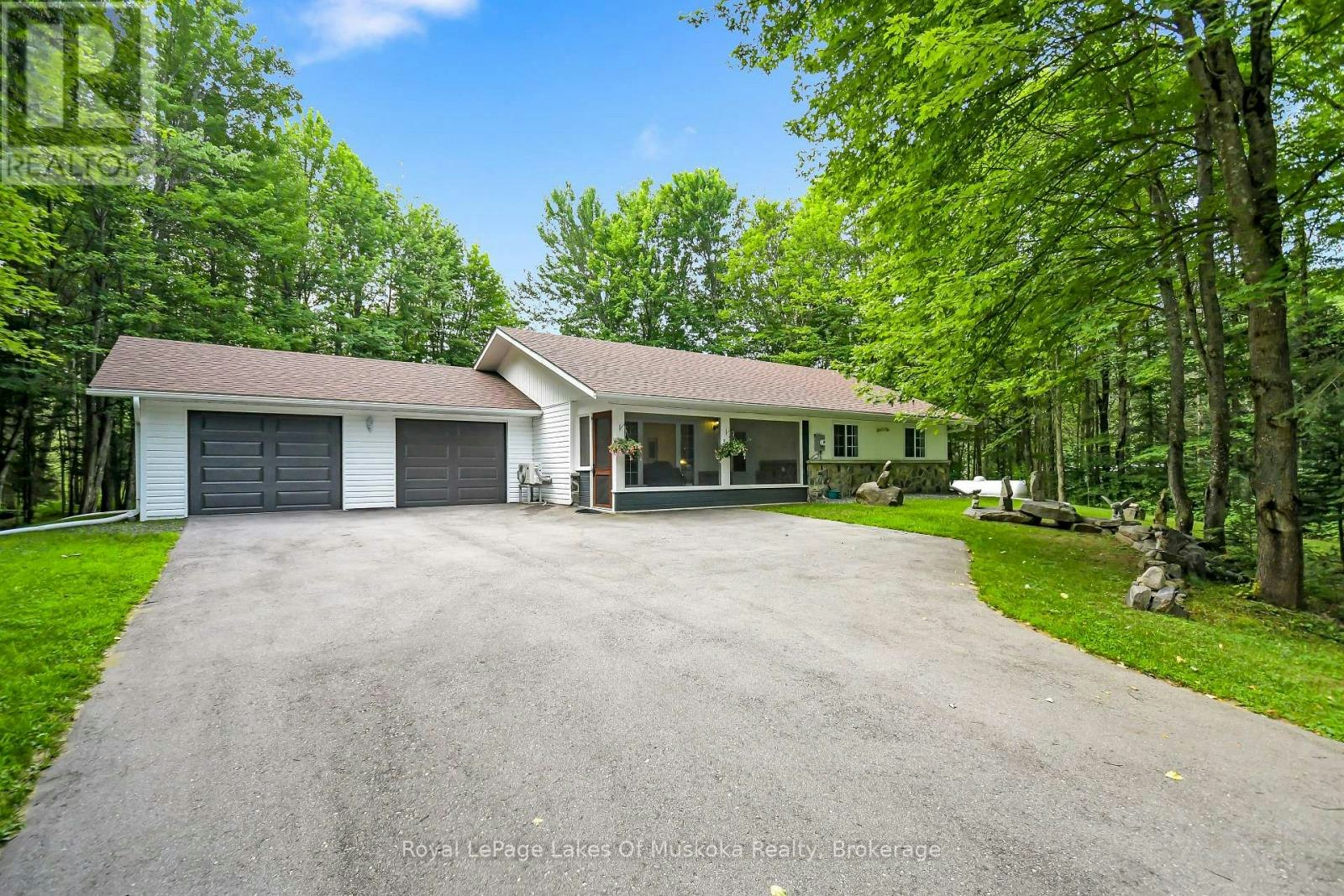 91 Hutcheson Beach Road, Huntsville, ON, P1H 1N4