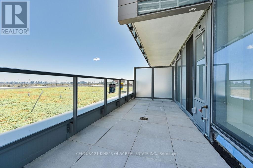 S1202-8 Olympic Garden Drive, Toronto, ON, M2M 0B9 - 34