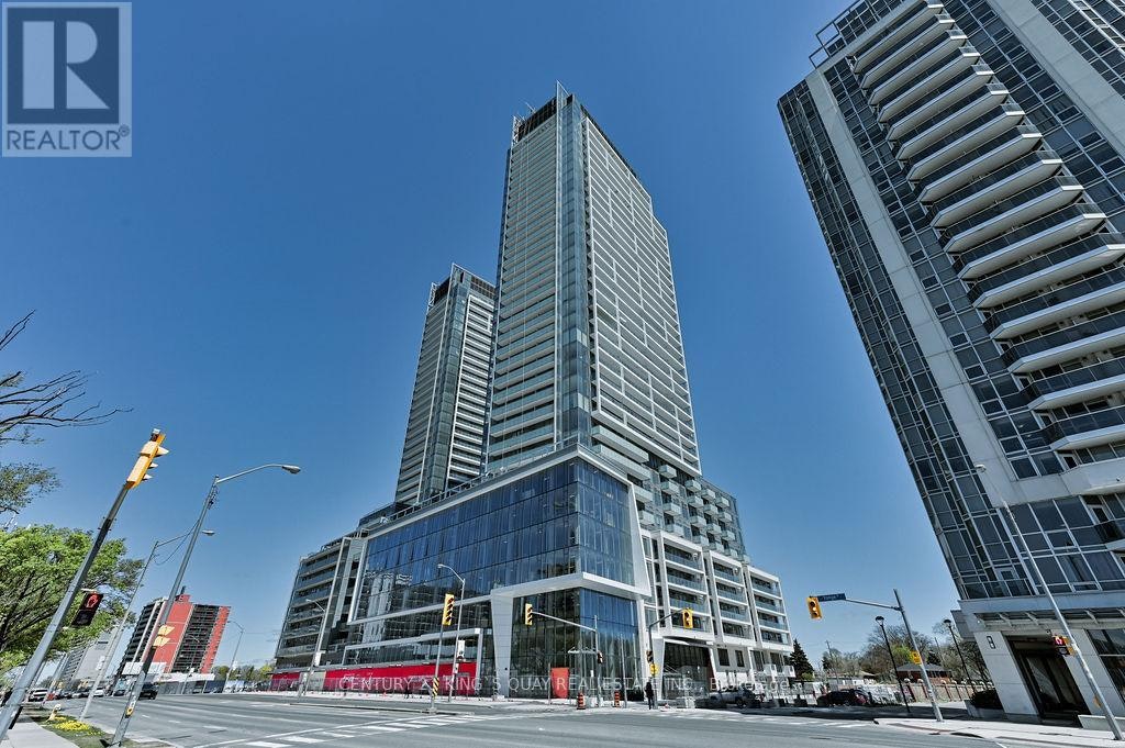 S1202-8 Olympic Garden Drive, Toronto, ON, M2M 0B9