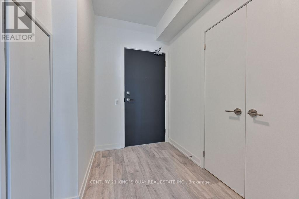 S1202-8 Olympic Garden Drive, Toronto, ON, M2M 0B9 - 6