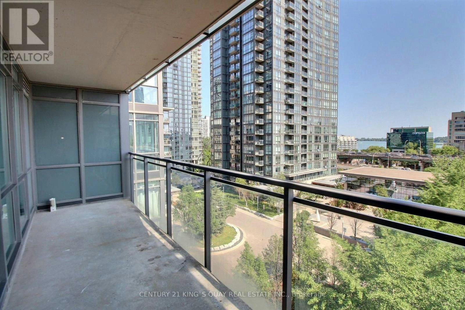 711-15 Fort York Boulevard, Toronto, ON, M5V 3Y4 - 11