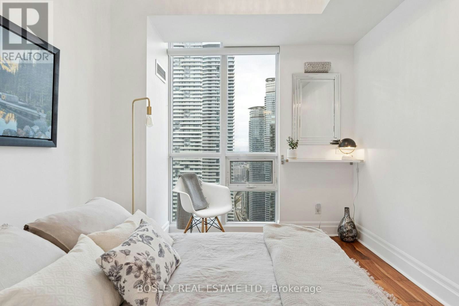 4501-16 Harbour Street, Toronto, ON, M5J 2Z7 - 15