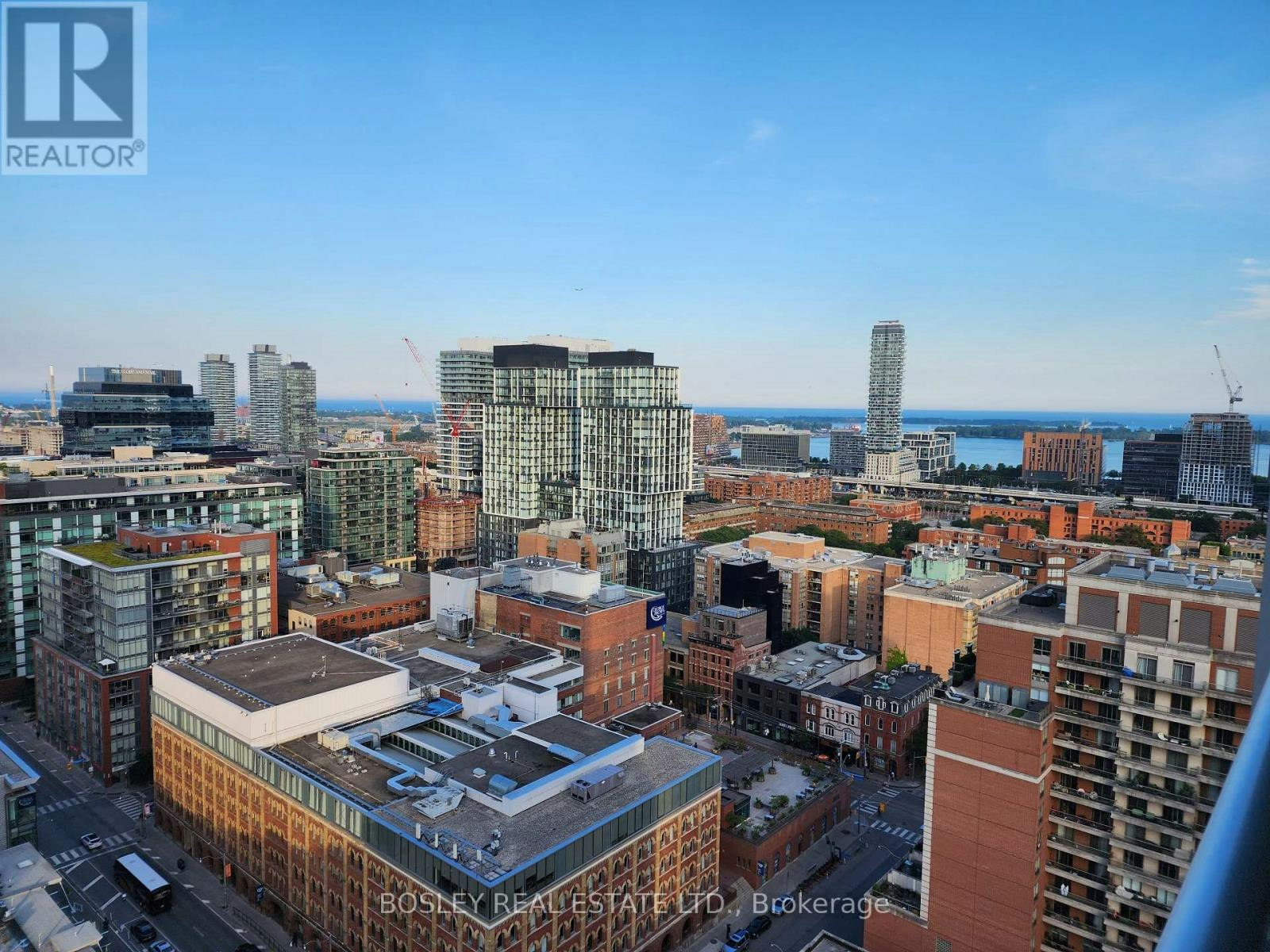 S2307-112 George Street, Toronto, ON, M5A 2M5 - 12