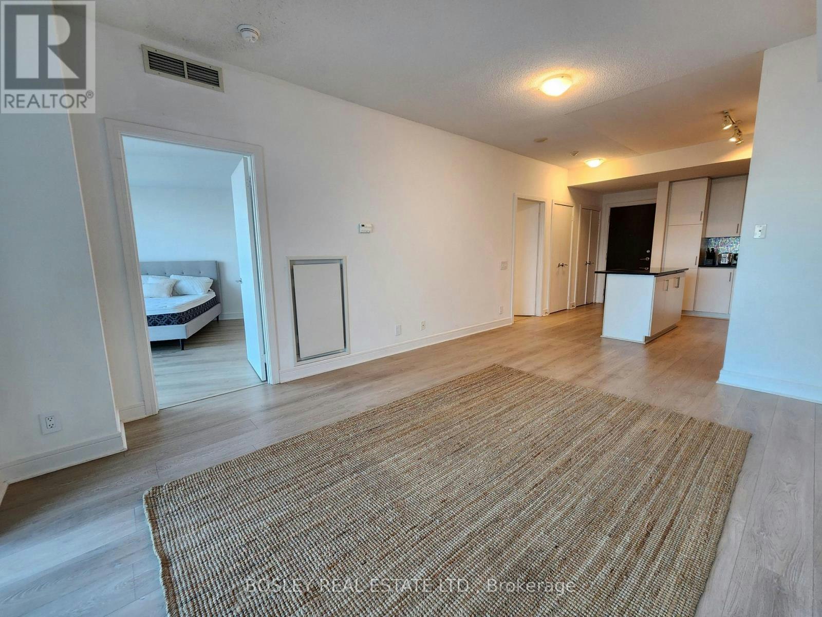 S2307-112 George Street, Toronto, ON, M5A 2M5 - 2