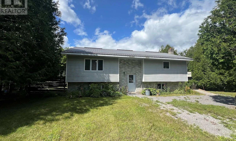 985 Twiddy Road