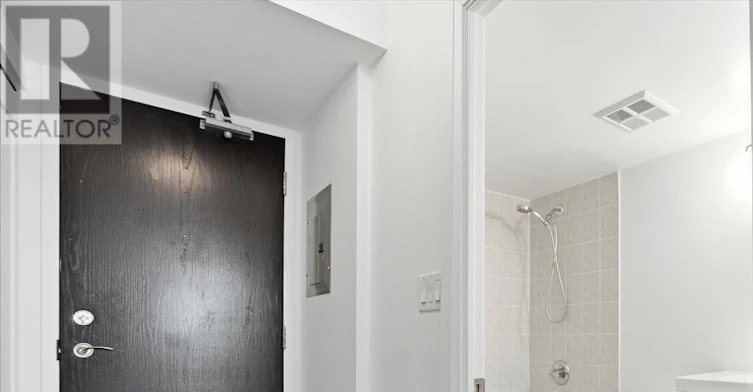 415-1733 Queen Street E, Toronto, ON, M4L 6S9 - 4