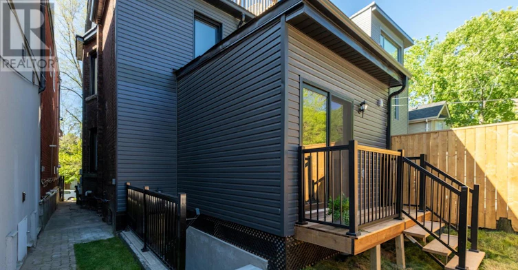 254 Bain Avenue, Toronto, ON, M4K 1G3 - 36
