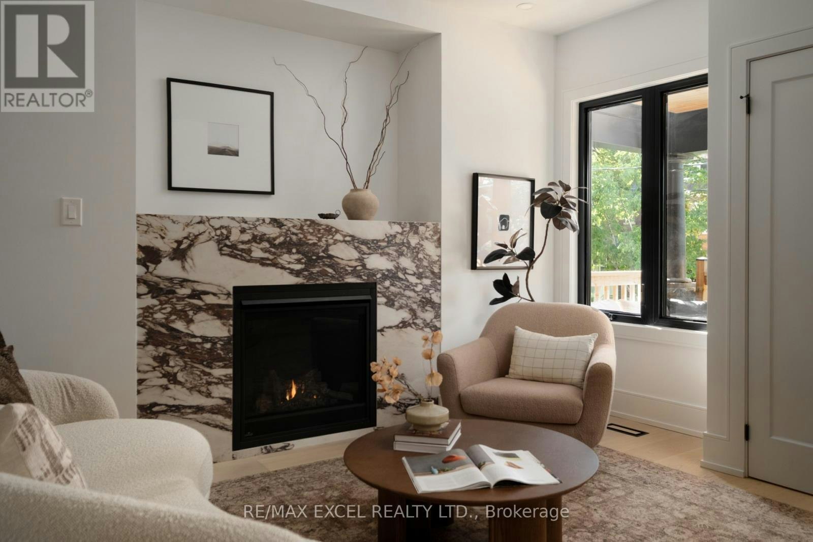 254 Bain Avenue, Toronto, ON, M4K 1G3 - 8