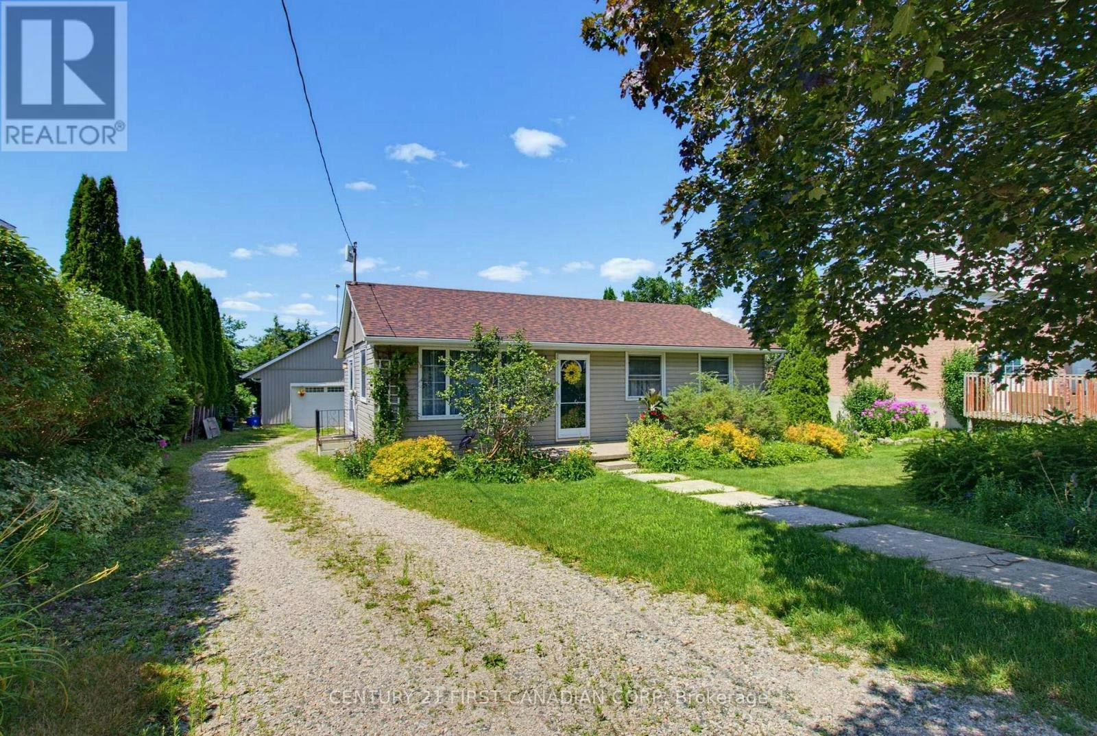 267 King Street E, Ingersoll, ON, N5C 1H4