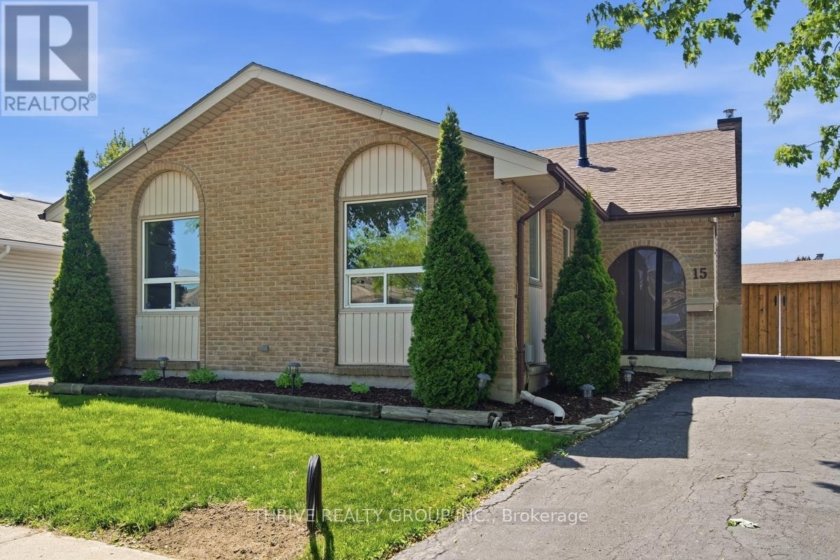 15 Renny Crescent, London, ON, N6E 2C4