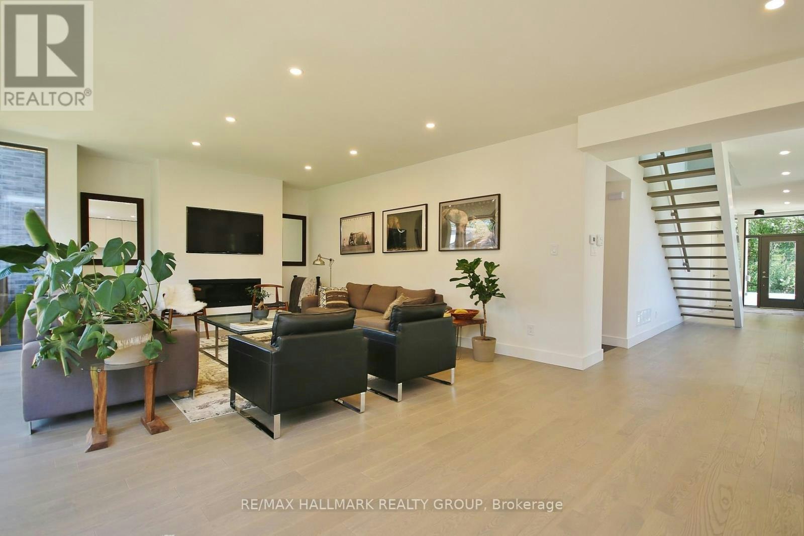 51 Chippewa Avenue, Ottawa, ON, K2G 1Y1 - 20