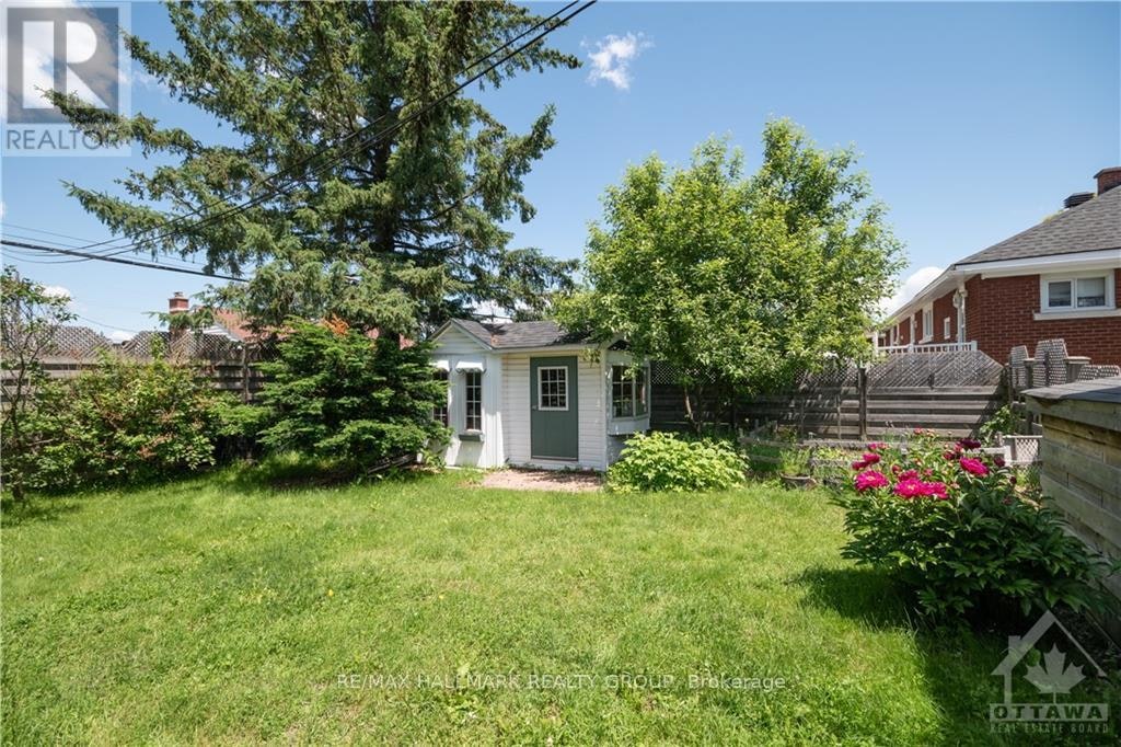 B-13 Donna Street, Ottawa, ON, K2G 2V5 - 26