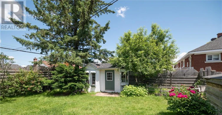 B-13 Donna Street, Ottawa, ON, K2G 2V5 - 26