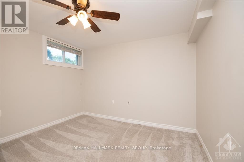 B-13 Donna Street, Ottawa, ON, K2G 2V5 - 21