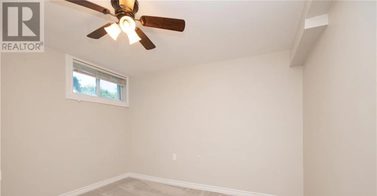 B-13 Donna Street, Ottawa, ON, K2G 2V5 - 21