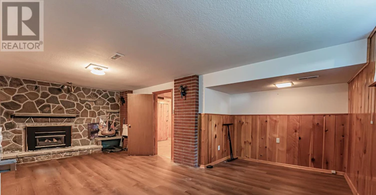 LOWER-394 Centre Street E, Richmond Hill, ON, L4C 1B7 - 3