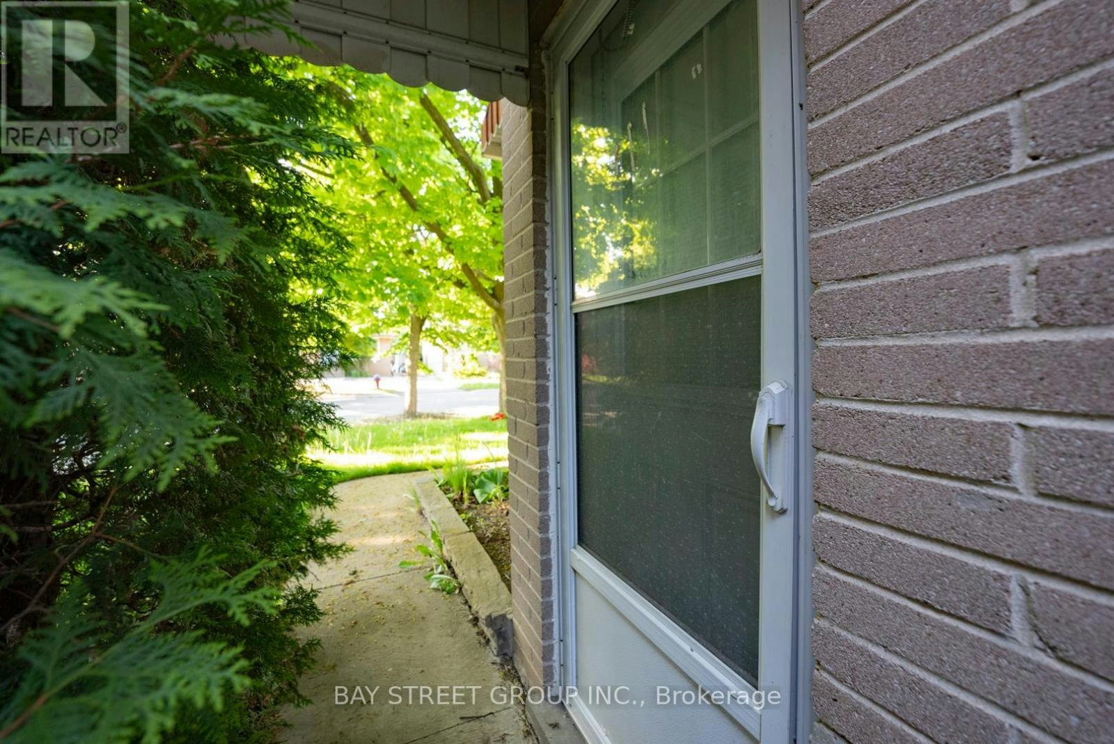 LOWER-394 Centre Street E, Richmond Hill, ON, L4C 1B7 - 2