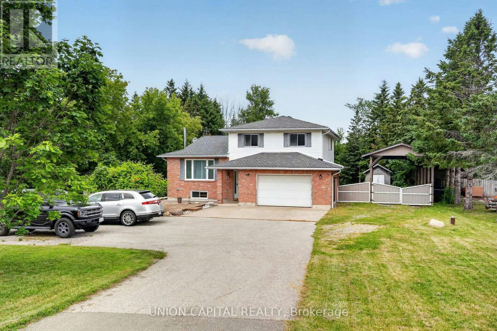 3132 Ravenshoe Road, Georgina, ON, L4P 3E9 - 2